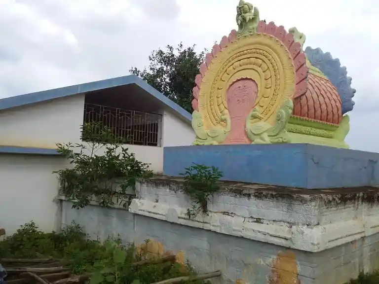 Arulmigu Rajasamy Temple, Kulithalai - 639104 Arulmigu Rajasamy Temple, Kulithalai - 639104, Karur - Ancient Temple Architecture and History Image 4