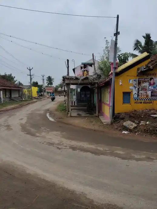 Arulmigu Rajavinayagar Temple, Thalainayuru - 609201 Arulmigu Rajavinayagar Temple, Thalainayuru - 609201, Nagapattinam - Ancient Temple Architecture and History Image 4