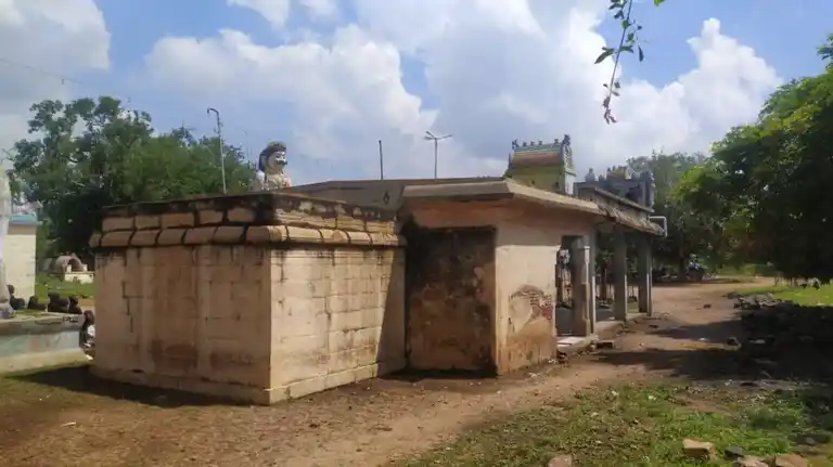 Arulmigu Rajendra Soliswarar Temple, Thottiapatty - 621305 Arulmigu Rajendra soliswarar temple, Thottiapatty - 621305, Thiruchirappalli - Ancient Temple Architecture and History Image 3