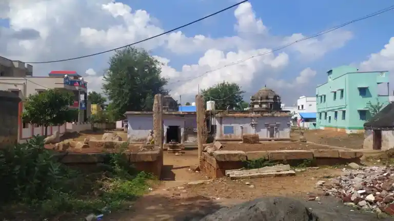 Arulmigu Rajendra Soliswarar Temple, Thottiapatty - 621305 Arulmigu Rajendra soliswarar temple, Thottiapatty - 621305, Thiruchirappalli - Ancient Temple Architecture and History Image 8