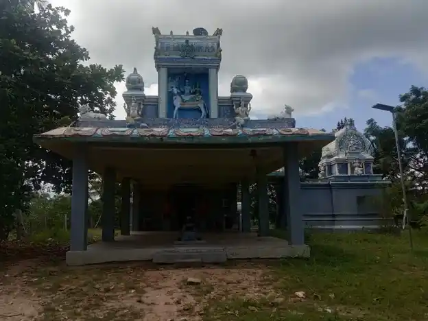 Arulmigu Rajendresolieswarar Temple, Athani, Athani - 614630 அருள்மிகு இராஜேந்திரசோழீஷ்வரர் திருக்கோயில், வேட்டனூர், அறந்தாங்கி வட்டம் - 614630, Pudukkottai - Ancient Temple Architecture and History Image 4