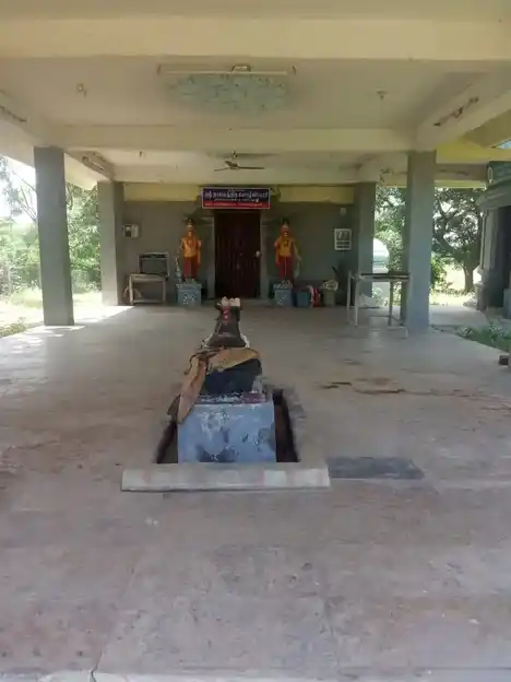 Arulmigu Rajendresolieswarar Temple, Athani, Athani - 614630 அருள்மிகு இராஜேந்திரசோழீஷ்வரர் திருக்கோயில், வேட்டனூர், அறந்தாங்கி வட்டம் - 614630, Pudukkottai - Ancient Temple Architecture and History Image 7