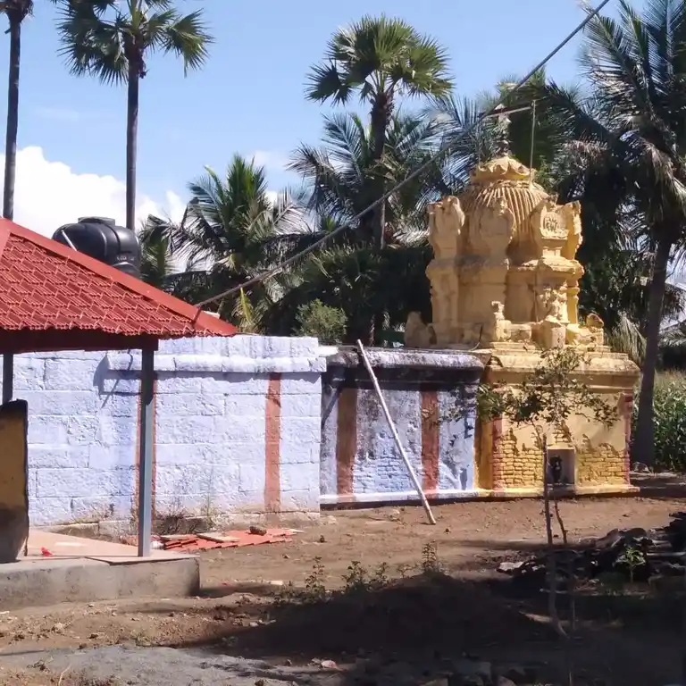 Arulmigu Rajeswaraswamy Temple, Pillanallur - 637019 அருள்மிகு இராஜேஸ்வர சுவாமி திருக்கோயில், Pillanallur - 637019, Namakkal - Ancient Temple Architecture and History Image 4