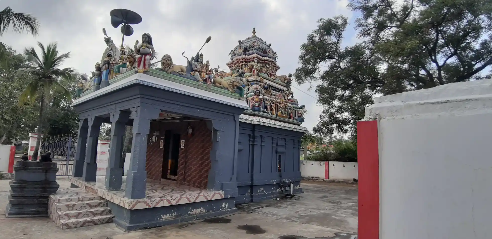Arulmigu Rakathamman Temple, Ammundi - 632519 அருள்மிகு இராகாத்தம்மன் திருக்கோயில், அம்முண்டி - 632519, Vellore - Ancient Temple Architecture and History Image 5