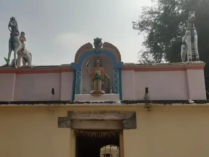Arulmigu Rakiannaswamy Temple, Maniyampalayam - 638301 Temple