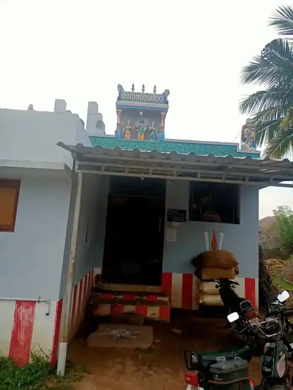 Arulmigu Rakkala Kattalai (Irrupu) Kasthuri Renga Perumal Temple, Keelapanayur - 614708