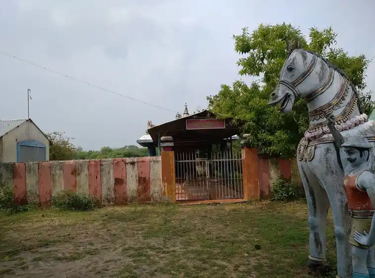 Arulmigu Rakkayyanar Temple, Agarakottangudi - 609405