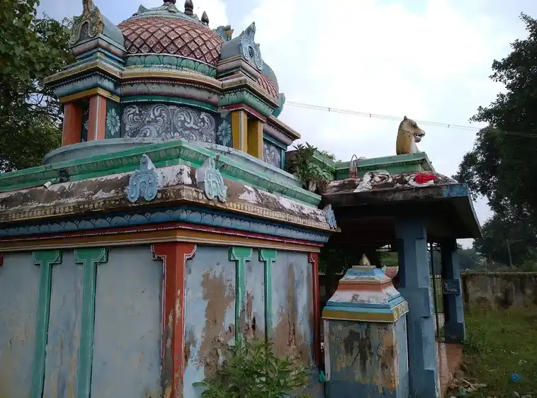 Arulmigu Rakkayyanar Temple, Agarakottangudi - 609405 ராக்கை அய்யனார் திருக்கோயில், Agarakottangudi - 609405, Thiruvarur - Ancient Temple Architecture and History Image 4