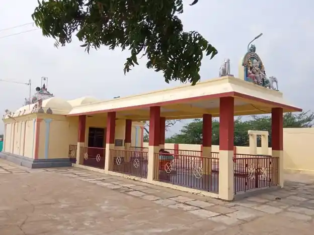 Arulmigu Ramaayyanar Temple, Karuvelankadai - 609306 Arulmigu Ramaayyanar Temple, Karuvelankadai - 609306, Nagapattinam - Ancient Temple Architecture and History Image 4