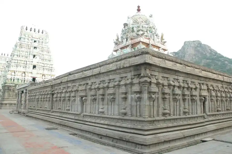 Arulmigu Ramachandira Perumal Temple, Nedungunam - 632301 Arulmigu Ramachandira Perumal Temple, Nedungunam - 632301, Tiruvannamalai - Ancient Temple Architecture and History Image 5