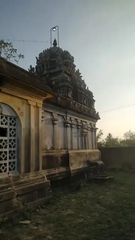 Arulmigu Ramachandramoorthy Perumal Temple, Killukudi - 611109 அருள்மிகு இராமசந்திர மூர்த்தி பெருமாள் திருக்கோயில், Killukudi - 611109, Nagapattinam - Ancient Temple Architecture and History Image 5