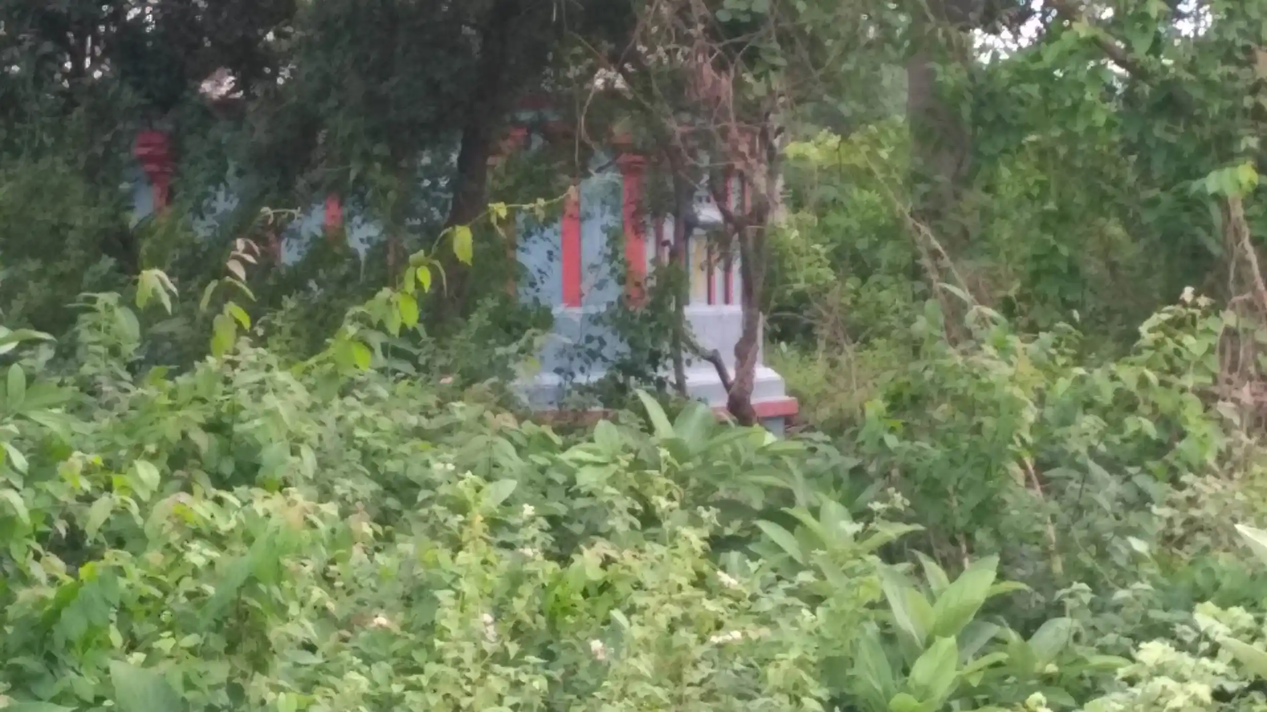 Arulmigu Ramakrishna Swamy Madam, Thozhupedu - 603310