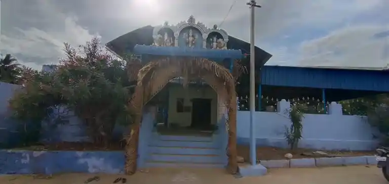 Arulmigu Ramalinga Soudeshwariamman Temple, Chinnapommansalai, Pungamuthur - 642207 Arulmigu Ramalinga Soudeshwariamman Temple, Chinnapommansalai, Pungamuthur - 642207, Tiruppur - Ancient Temple Architecture and History Image 4