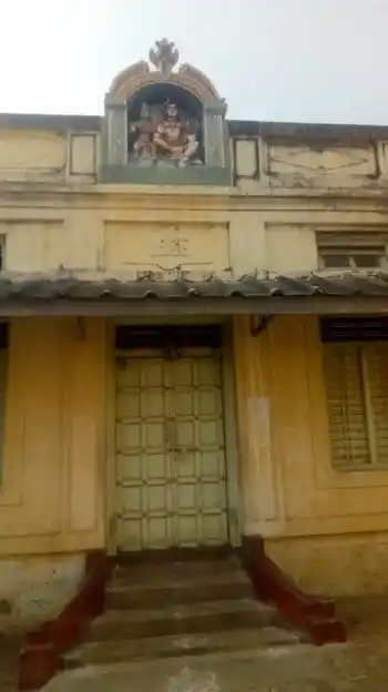 Arulmigu Ramalinga Sowdeshwariamman Temple, Omalur - 636455 அருள்மிகு இராமலிங்க சௌடேஸ்வரியம்மன் திருக்கோயில், Omalur - 636455, Salem - Ancient Temple Architecture and History Image 3