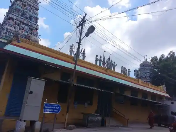 Arulmigu Ramalinga Sowdeswariamman Temple, Pazhiyapettai, Kumarapalayam - 638183 அருள்மிகு பழையப்பேட்டை இராமலிங்கசௌடேஸ்வரியம்மன் திருக்கோயில், பழையபேட்டை, குமாரபாளையம் - 638183, Namakkal - Ancient Temple Architecture and History Image 7