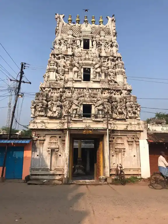 Arulmigu Ramalinga Sowteswari Alias Kaani Amman Temple, Arani - 601102 அருள்மிகு ஸ்ரீ ராமலிங்க சாமுன்டீஸ்வரி திருக்கோயில், ஆரணி - 601102, Tiruvallur - Ancient Temple Architecture and History Image 2