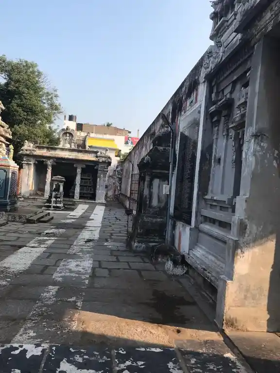 Arulmigu Ramalinga Sowteswari Alias Kaani Amman Temple, Arani - 601102 அருள்மிகு ஸ்ரீ ராமலிங்க சாமுன்டீஸ்வரி திருக்கோயில், ஆரணி - 601102, Tiruvallur - Ancient Temple Architecture and History Image 3