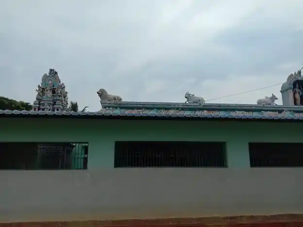 Arulmigu Ramalingasamundeeswarariyammn Temple, Udhayanatham - 612902 அருள்மிகு இராமலிங்க சாமுண்டீஸ்வரியம்மன் திருக்கோயில், Udhayanatham - 612902, Ariyalur - Ancient Temple Architecture and History Image 3