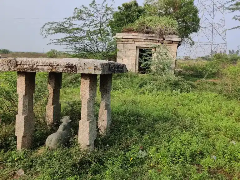 Arulmigu Ramalingasamy Temple, Near Lake View, Ramanjeri - 602001 அருள்மிகு இராமலிங்கசுவாமி திருக்கோயில், Near Lake View, Ramanjeri - 602001, Tiruvallur - Ancient Temple Architecture and History Image 3