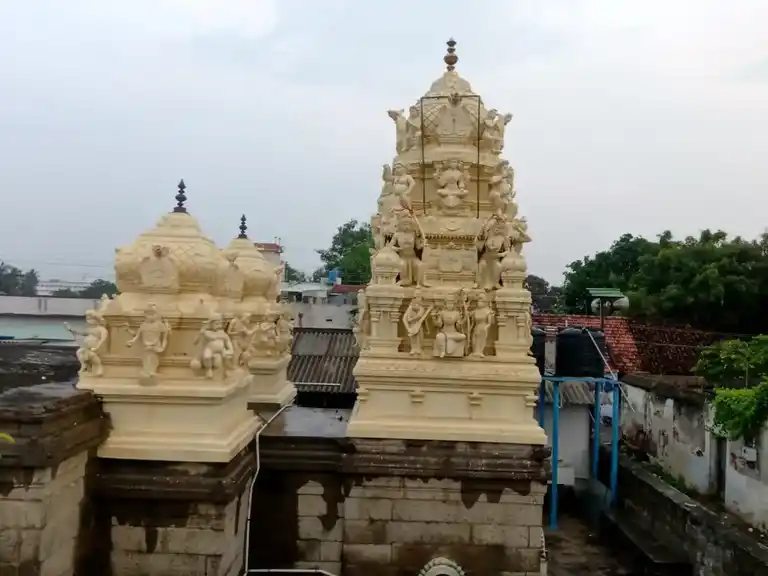Arulmigu Ramalingasowdeswarimman Temple, Kakkaveri - 637408 அருள்மிகு இராமலிங்க சௌடேஸ்வரியம்மன் திருக்கோயில், Kakkaveri - 637408, Namakkal - Ancient Temple Architecture and History Image 6