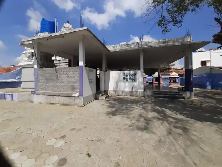 Arulmigu Ramalingaswdaswariamman Temple, Dharapuram - 638656 அருள்மிகு இராமலிங்க சௌடீஸ்வரியம்மன் திருக்கோயில், தாராபுரம் - 638656, Tiruppur - Ancient Temple Architecture and History Image 3