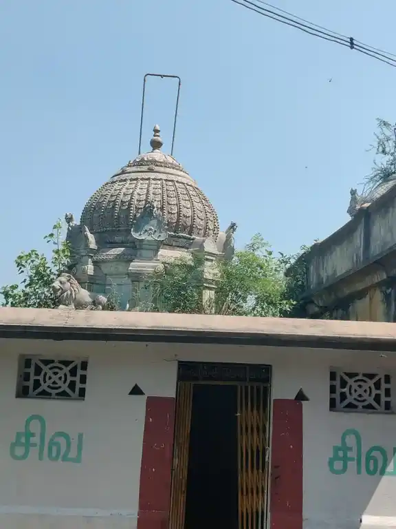 Arulmigu Ramalingeswarar Temple, Near Children School, Karaninizampattu - 631209 அருள்மிகு ராமலிங்கேசுவரர் திருக்கோயில், Near Children School, Karaninizampattu - 631209, Tiruvallur - Ancient Temple Architecture and History Image 2