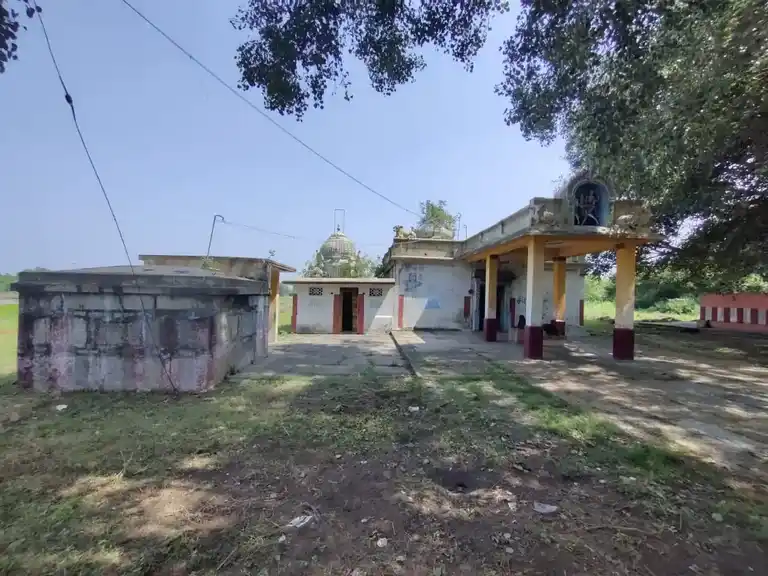 Arulmigu Ramalingeswarar Temple, Near Children School, Karaninizampattu - 631209 அருள்மிகு ராமலிங்கேசுவரர் திருக்கோயில், Near Children School, Karaninizampattu - 631209, Tiruvallur - Ancient Temple Architecture and History Image 3