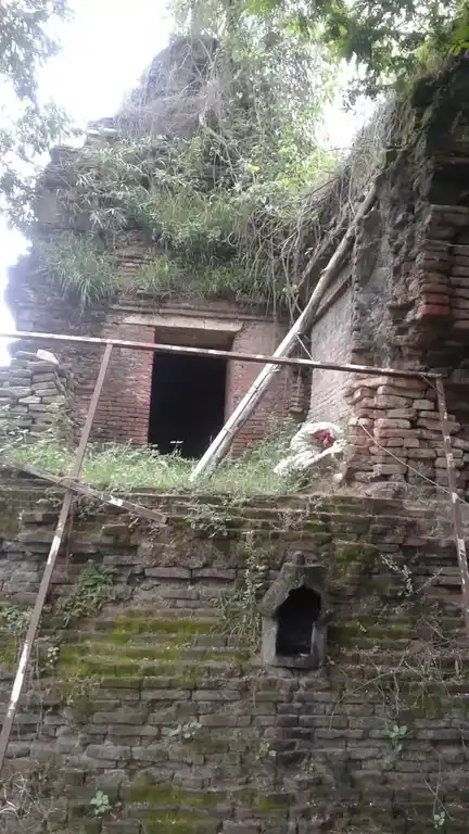 Arulmigu Ramalingeswarar Varatharajaperumal Mariyamman Vinayagar Temple, Mathanathathur, Ariyalur - 612904 Arulmigu Ramalingeswarar Varatharajaperumal Mariyamman Vinayagar Temple,  - 612904, Ariyalur - Ancient Temple Architecture and History Image 4