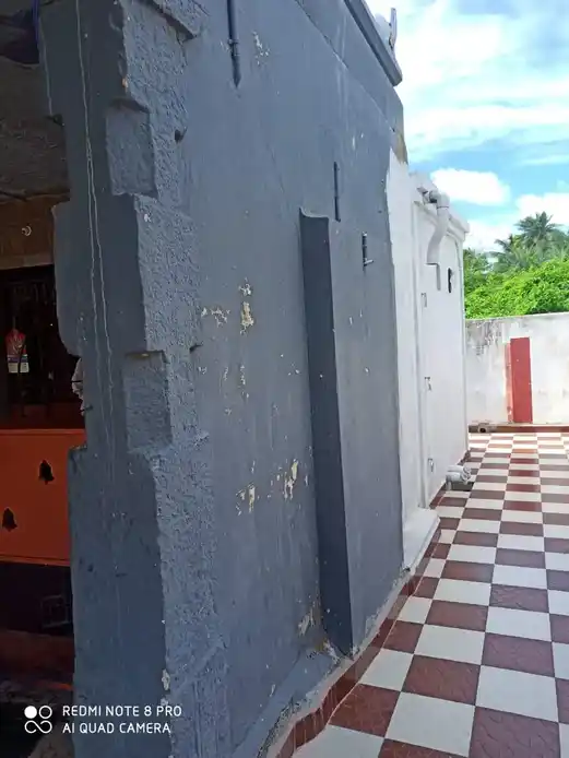 Arulmigu Ramalingeswarasamy Temple, Inside The Village, Koovam - 602001 அருள்மிகு இராமலிங்கேஸ்வரசுவாமி திருக்கோயில், Inside The Village, Koovam - 602001, Tiruvallur - Ancient Temple Architecture and History Image 2