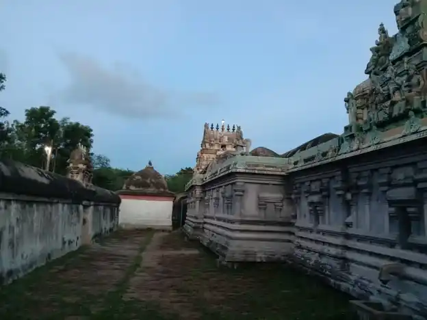 Arulmigu Ramanarayanaperumal Temple, Kodalikaruppur - 612902 அருள்மிகு இராமநாராயணபெருமாள் திருக்கோயில், Kodalikaruppur - 612902, Ariyalur - Ancient Temple Architecture and History Image 4