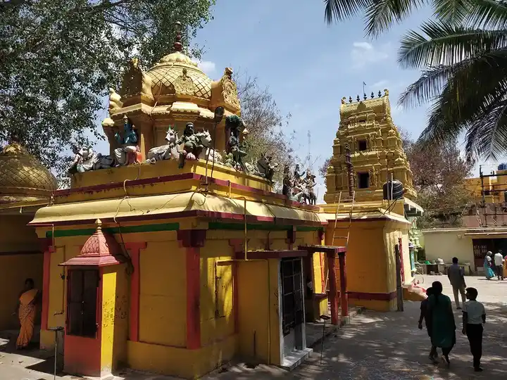 Arulmigu Ramanatheeswarar Temple, Dharapadavedu - 632007 அருள்மிகு இராமநாதஈஸ்வரர் திருக்கோயில், தாராபடவேடு - 632007, Vellore - Ancient Temple Architecture and History Image 3