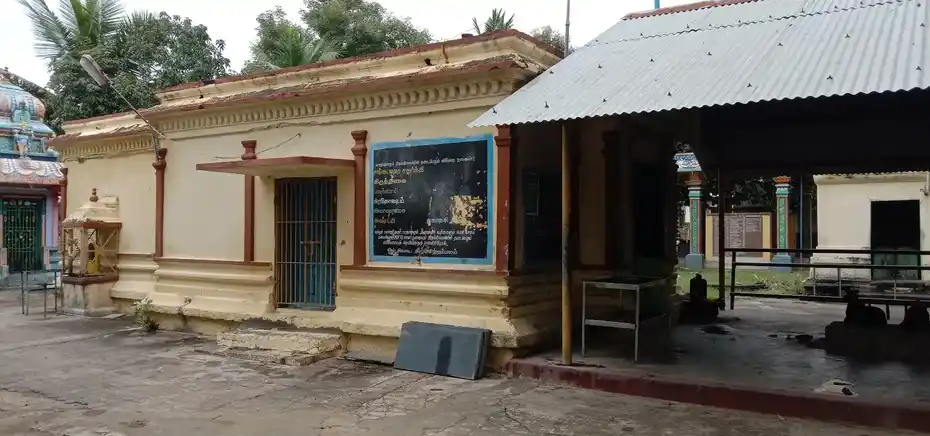 Arulmigu Ramanatheeswarar Temple, Latheri - 632202 அருள்மிகு ராமநாதீஸ்வரர் திருக்கோயில், லத்தேரி - 632202, Vellore - Ancient Temple Architecture and History Image 2