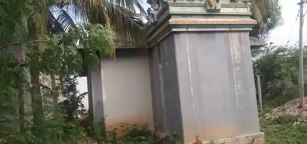 Arulmigu Ramanuja Hari Bhajanai Madam, Muthalapuram - 624202 அருள்மிகு ராமானுஜ ஹரிபஜணமடம்-முத்தலாபுரம், நிலக்கோட்டை,திண்டுக்கல். மடம், Muthalapuram - 624202, Dindigul - Ancient Temple Architecture and History Image 5