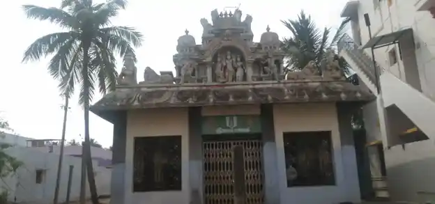 Arulmigu Ramanuja Hari Bhajanai Madam, Muthalapuram - 624202 அருள்மிகு ராமானுஜ ஹரிபஜணமடம்-முத்தலாபுரம், நிலக்கோட்டை,திண்டுக்கல். மடம், Muthalapuram - 624202, Dindigul - Ancient Temple Architecture and History Image 7