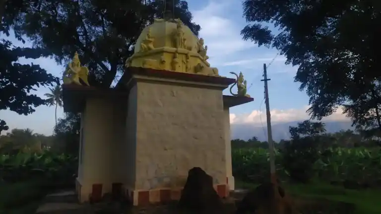 Arulmigu Ramar Temple, K.Pudupatti - 625556 அருள்மிகு ராமர் திருக்கோயில், K.Pudupatti - 625556, Theni - Ancient Temple Architecture and History Image 4