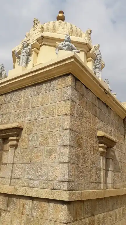 Arulmigu Ramar Temple, Nanjundapuram - 641045 அருள்மிகு ராமர் திருக்கோயில், நஞ்சுண்டாபுரம் - 641045, Coimbatore - Ancient Temple Architecture and History Image 4