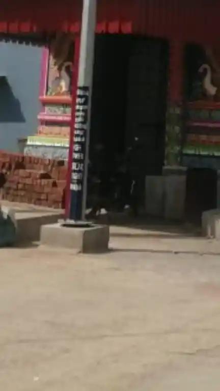 Arulmigu Ramar Temple, Sirukarumbur - 632002 அருள்மிகு ராமர் திருக்கோயில், சிருகரும்பூர் - 632002, Vellore - Ancient Temple Architecture and History Image 5