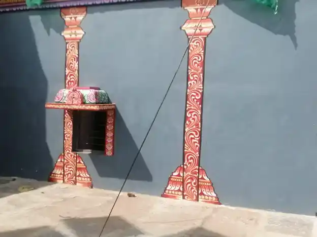 Arulmigu Ramar Temple, Sirukarumbur - 632002 அருள்மிகு ராமர் திருக்கோயில், சிருகரும்பூர் - 632002, Vellore - Ancient Temple Architecture and History Image 8