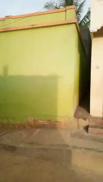 Arulmigu Ramarbajanai Temple, Kallapadi - 632601 அருள்மிகு ராமர் பஜனை திருக்கோயில், கல்லப்பாடி - 632601, Vellore - Ancient Temple Architecture and History Image 4