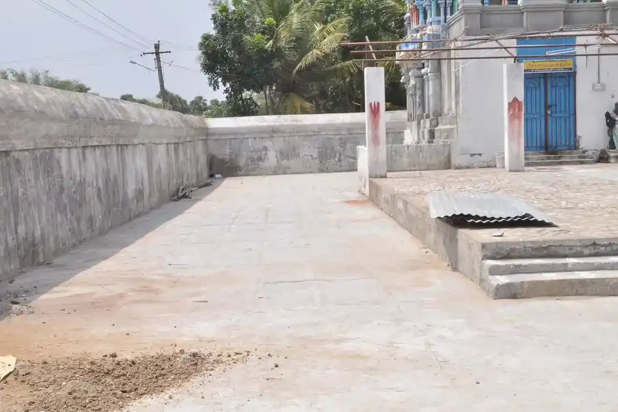 Arulmigu Ramasamy Perumal Temple, Vanjiyur - 610103 அருள்மிகு இராமசாமி பெருமாள் திருக்கோயில், Vanjiyur - 610103, Thiruvarur - Ancient Temple Architecture and History Image 2