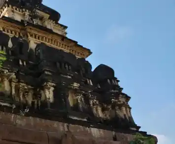 Arulmigu Ramasamy Temple, Out Side Of The Village, Karivalamvanthanallur - 627753 அருள்மிகு இராமசாமி திருக்கோயில், Out Side Of The Village, Karivalamvanthanallur - 627753, Tenkasi - Ancient Temple Architecture and History Image 4