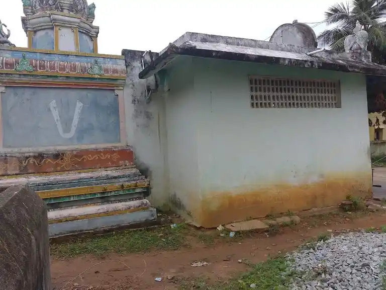Arulmigu Ramasamy Temple, Thimmaboopalapuram - 602001 அருள்மிகு இராமசாமி திருக்கோயில், திம்மபூபாலபுரம் - 602001, Tiruvallur - Ancient Temple Architecture and History Image 2