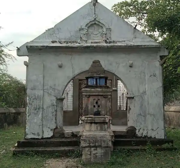 Arulmigu Ramasamyperumal Temple, Alathampadi - 610203 அருள்மிகு இராமசாமி பெருமாள் திருக்கோயில், Alathampadi - 610203, Thiruvarur - Ancient Temple Architecture and History Image 2