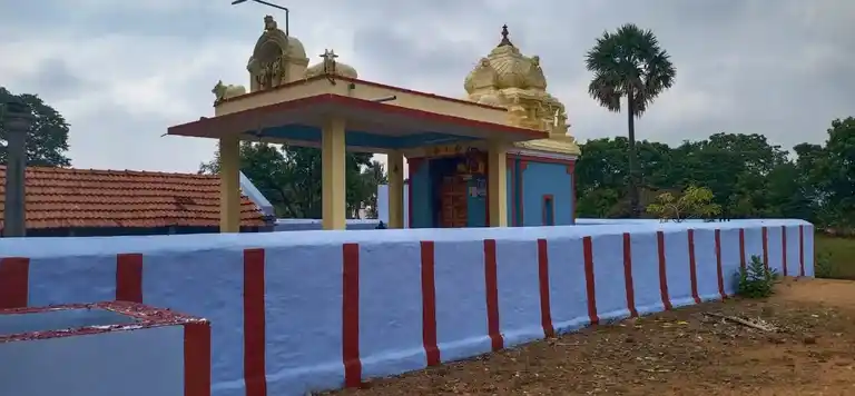 Arulmigu Ramaswamy Perumal Temple, Kariyampatti - 624616 அருள்மிகு ராமசாமி பெருமாள் திருக்கோயில், Kariyampatti - 624616, Dindigul - Ancient Temple Architecture and History Image 3