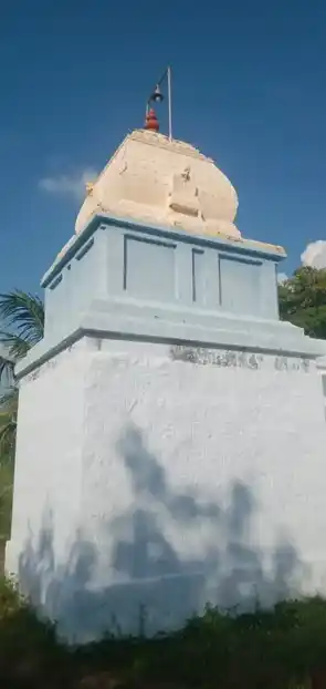 Arulmigu Ramaswamy Perumal Temple, Nandavanam, Nandavanam - 624710 அருள்மிகு இராமசாமி பெருமாள் கோயில், Nandavanam, நந்தவனம் - 624710, Dindigul - Ancient Temple Architecture and History Image 3