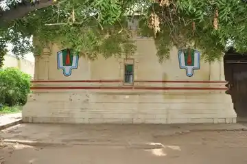 Arulmigu Ramaswamy Temple, Thiruinathalur, Mayiladuthurai - 609001 அருள்மிகு இராமசாமி திருக்கோயில், திருஇந்தளூர், Mayiladuthurai - 609001, Mayiladuthurai - Ancient Temple Architecture and History Image 5