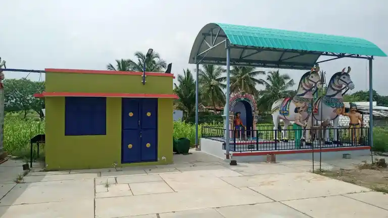 Arulmigu Rasakoil Temple, Sundakampalayam - 638103 அருள்மிகு ராசாகோயில், சுண்டக்காம்பாளையம் கோயில், Sundakampalayam - 638103, Tiruppur - Ancient Temple Architecture and History Image 3