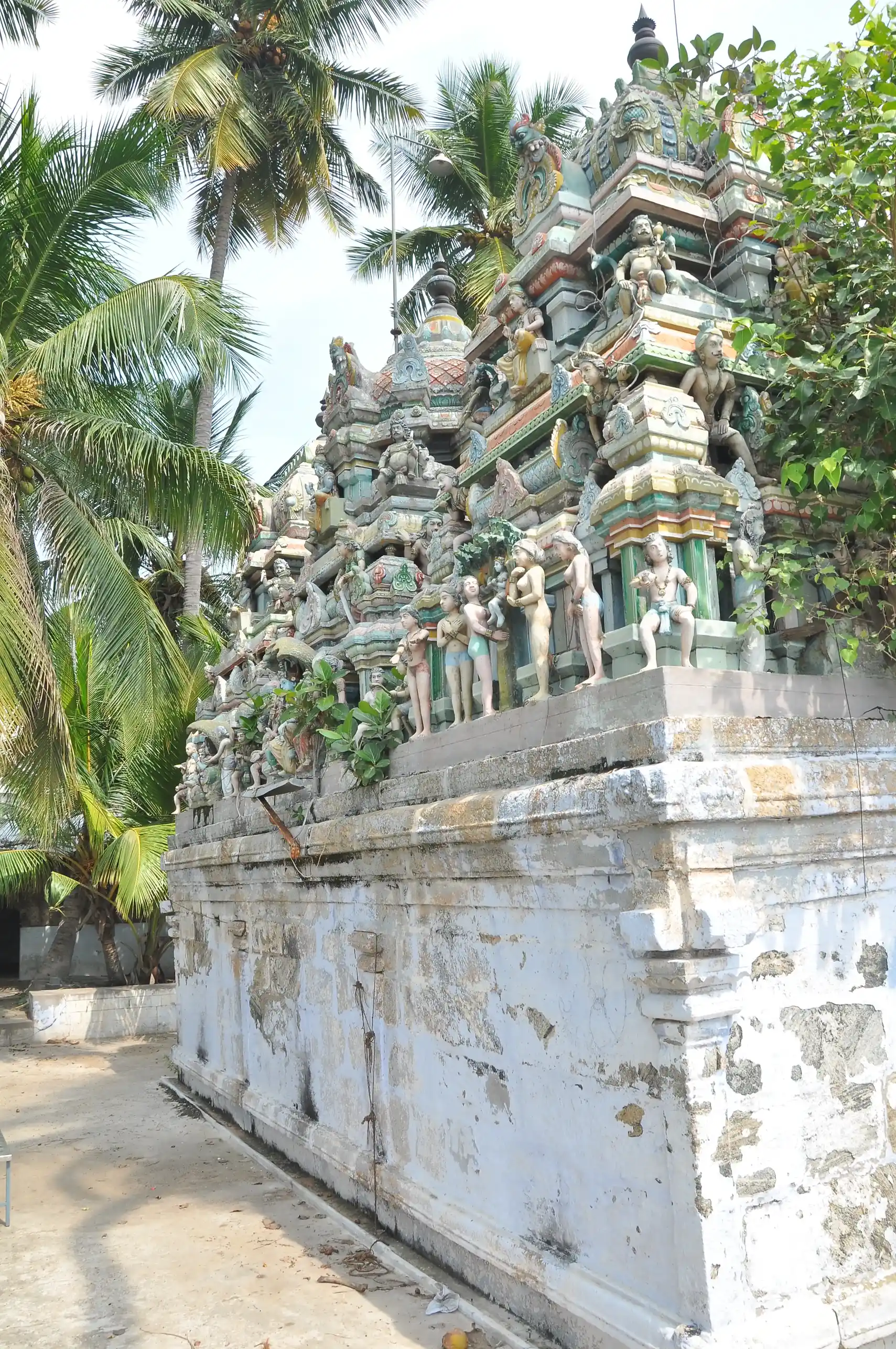 Arulmigu Rasasamy Temple, Vellode, Perundurai, Vellodu - 638112 அருள்மிகு ராசா சாமி திருக்கோயில், வெள்ளோடு, பெருந்துறை, வெள்ளோடு - 638112, Erode - Ancient Temple Architecture and History Image 3