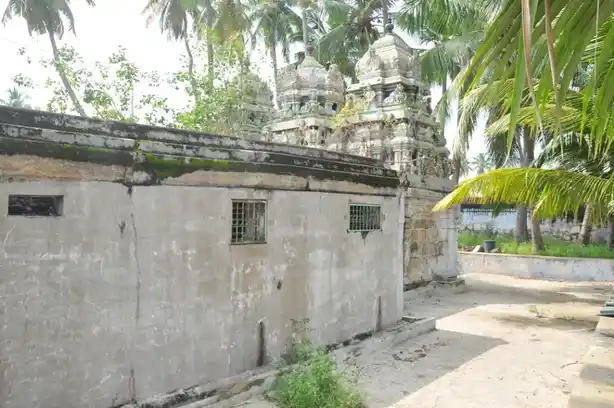 Arulmigu Rasasamy Temple, Vellode, Perundurai, Vellodu - 638112 அருள்மிகு ராசா சாமி திருக்கோயில், வெள்ளோடு, பெருந்துறை, வெள்ளோடு - 638112, Erode - Ancient Temple Architecture and History Image 4