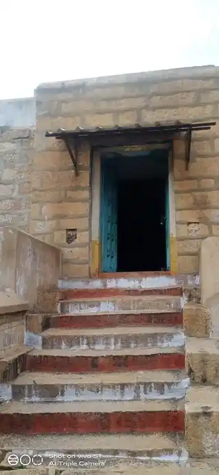 Arulmigu Raththinakreeshwarar Temple, Ayyarmalai - 639120 அருள்மிகு இரத்தினகிரீஸ்வரர் திருக்கோயில், அய்யர்மலை - 639120, Karur - Ancient Temple Architecture and History Image 3